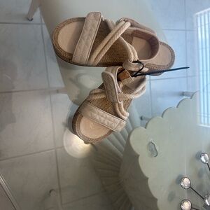 SCHUTZ Cream Sandals NEW